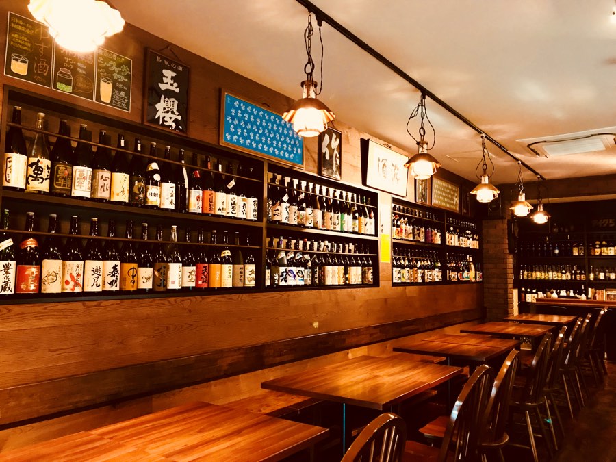 JAZZ喫茶の面影を残す店内